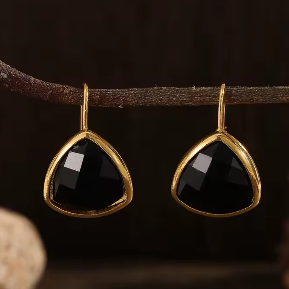 Vintage Black Gold Earrings